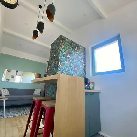 בית נופש Poetique Entre Vignes, Loire Et Moulin